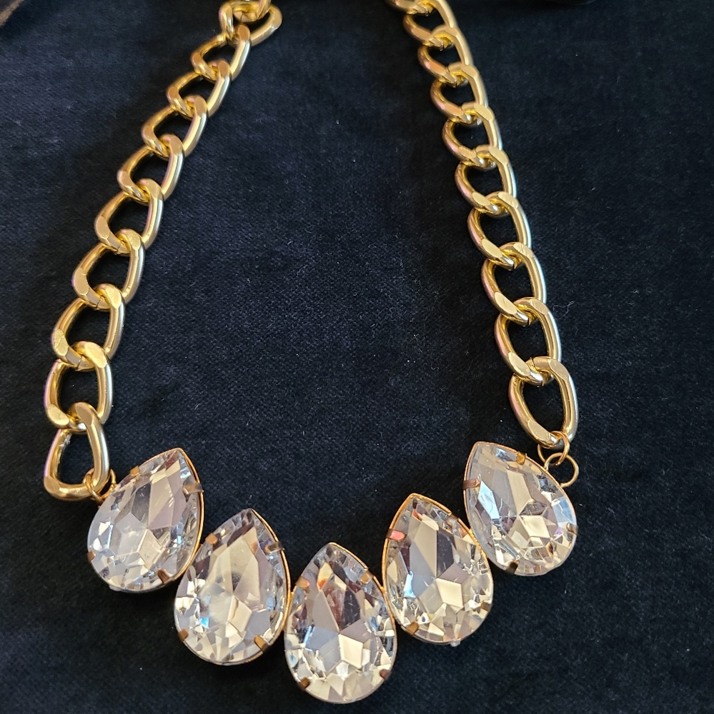 Gem Drop Statement Necklace - Picture 2 of 4